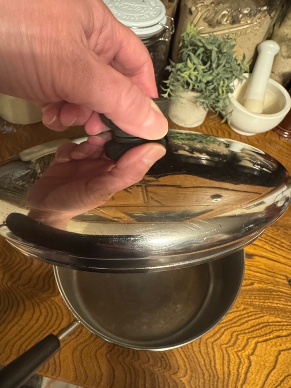 VTG Revere Ware 2QT Stainless Steel Saucepan with Lid - Picture 9 of 10